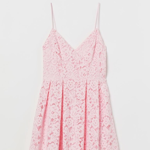 H&M Dresses & Skirts - NWOT - Short Light Pink Lace H&M Dress